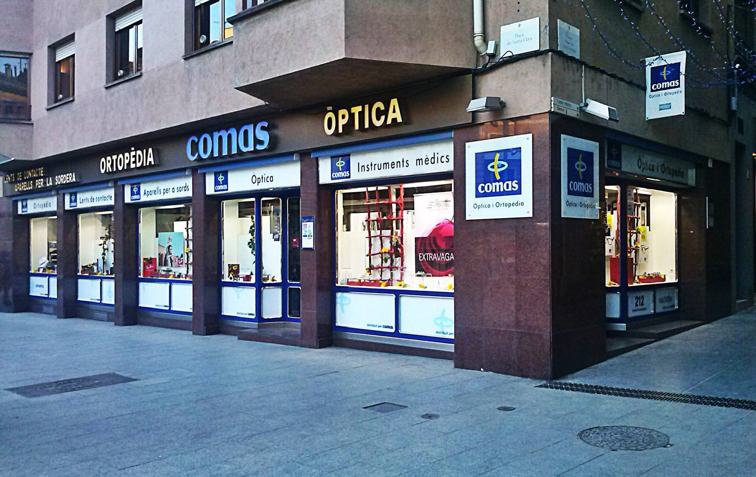 Òptica a Vic, Òptica Comas Ortopèdia, plaça Santa Clara, 6, 08500 Vic Barcelona